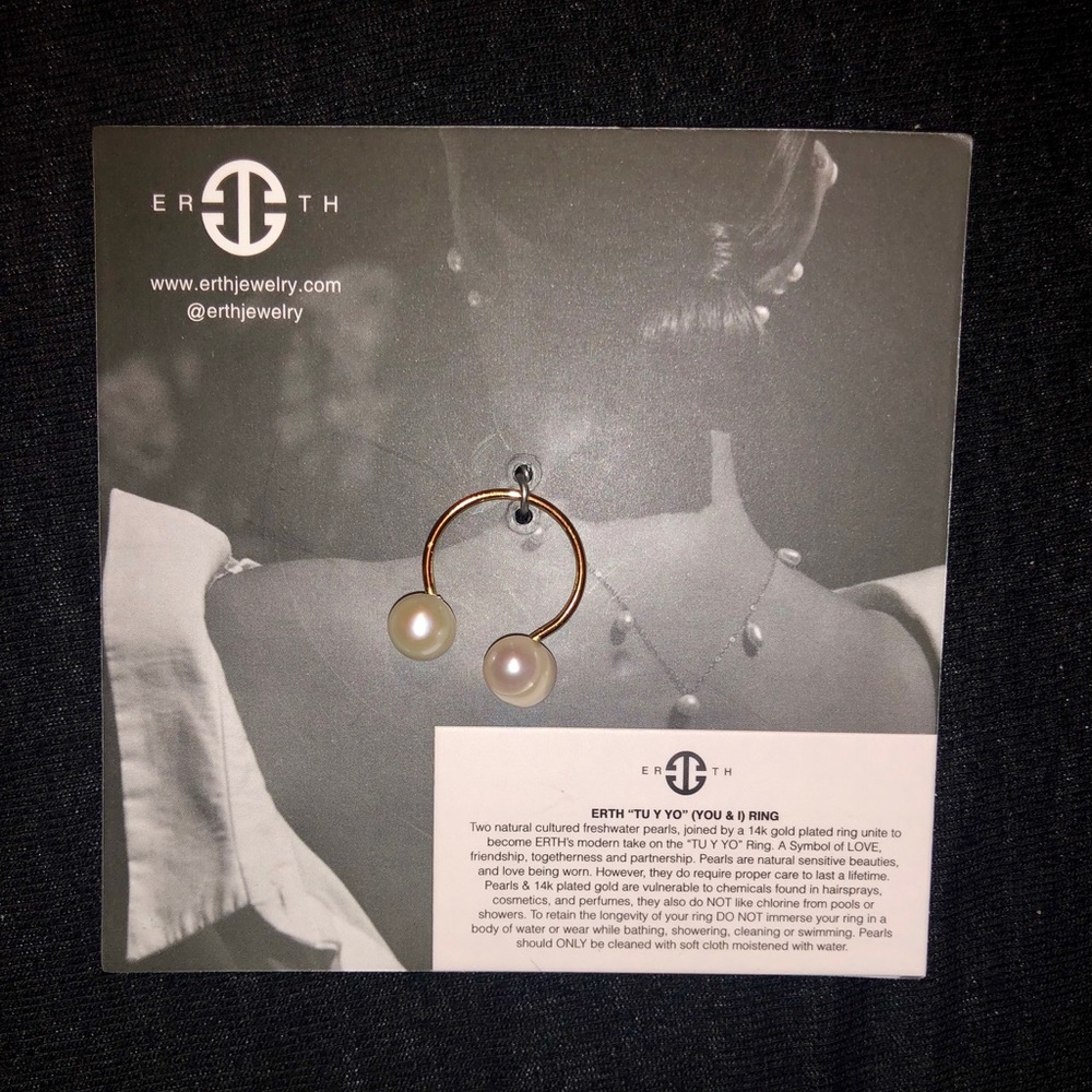 Ring - Picture 4 of 5